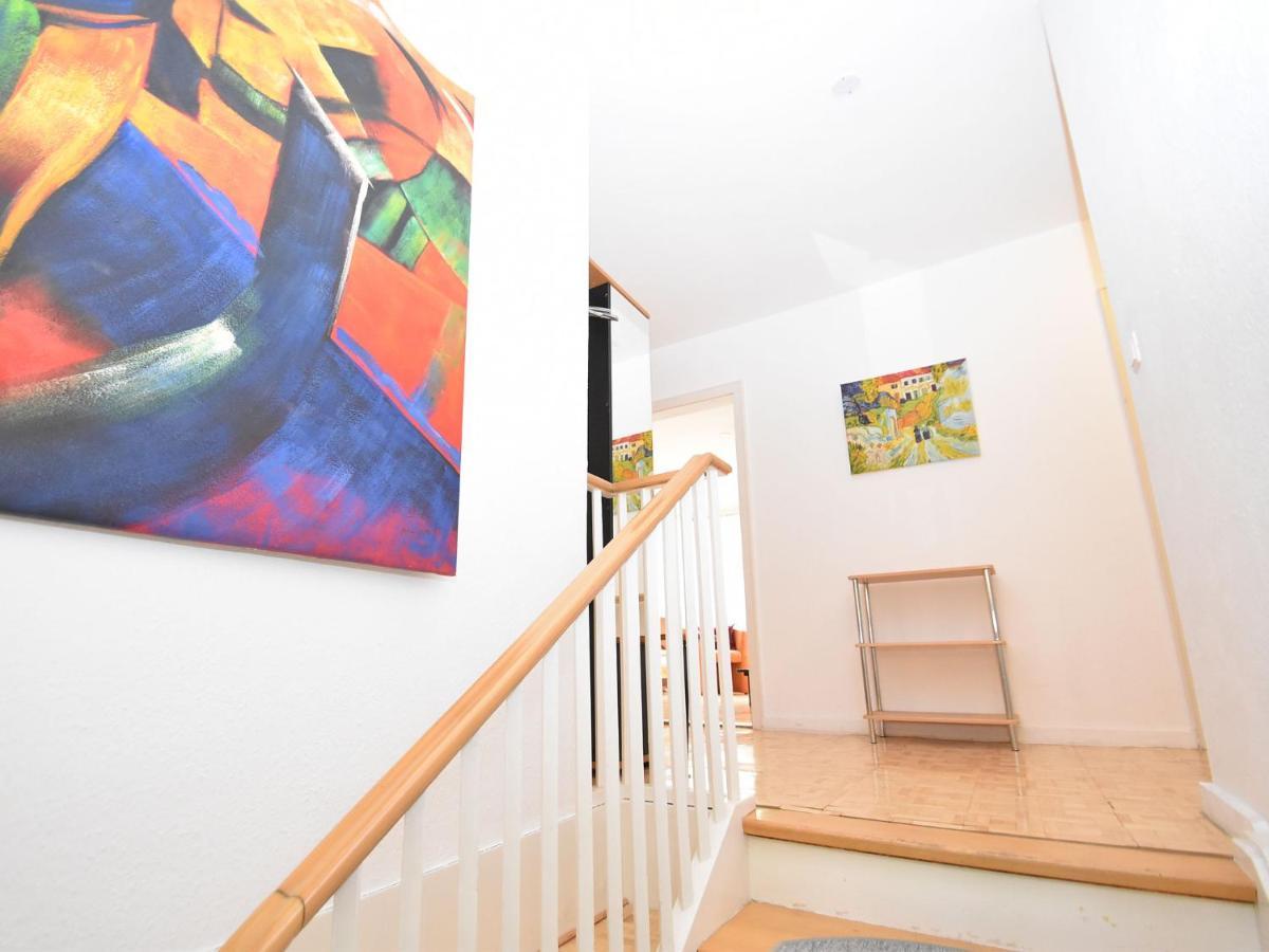 Spacious Near The Area *