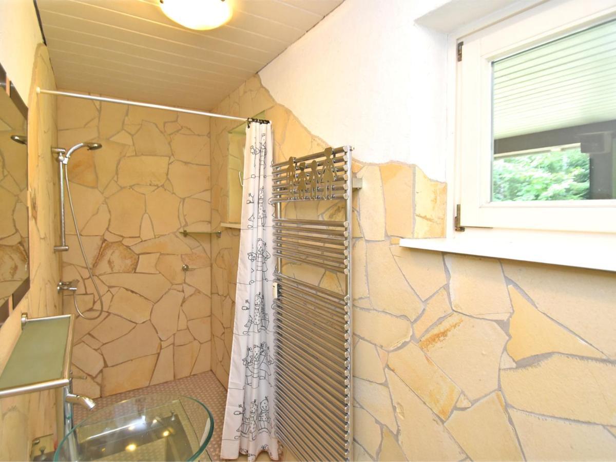 Spacious Near The Area Holiday home