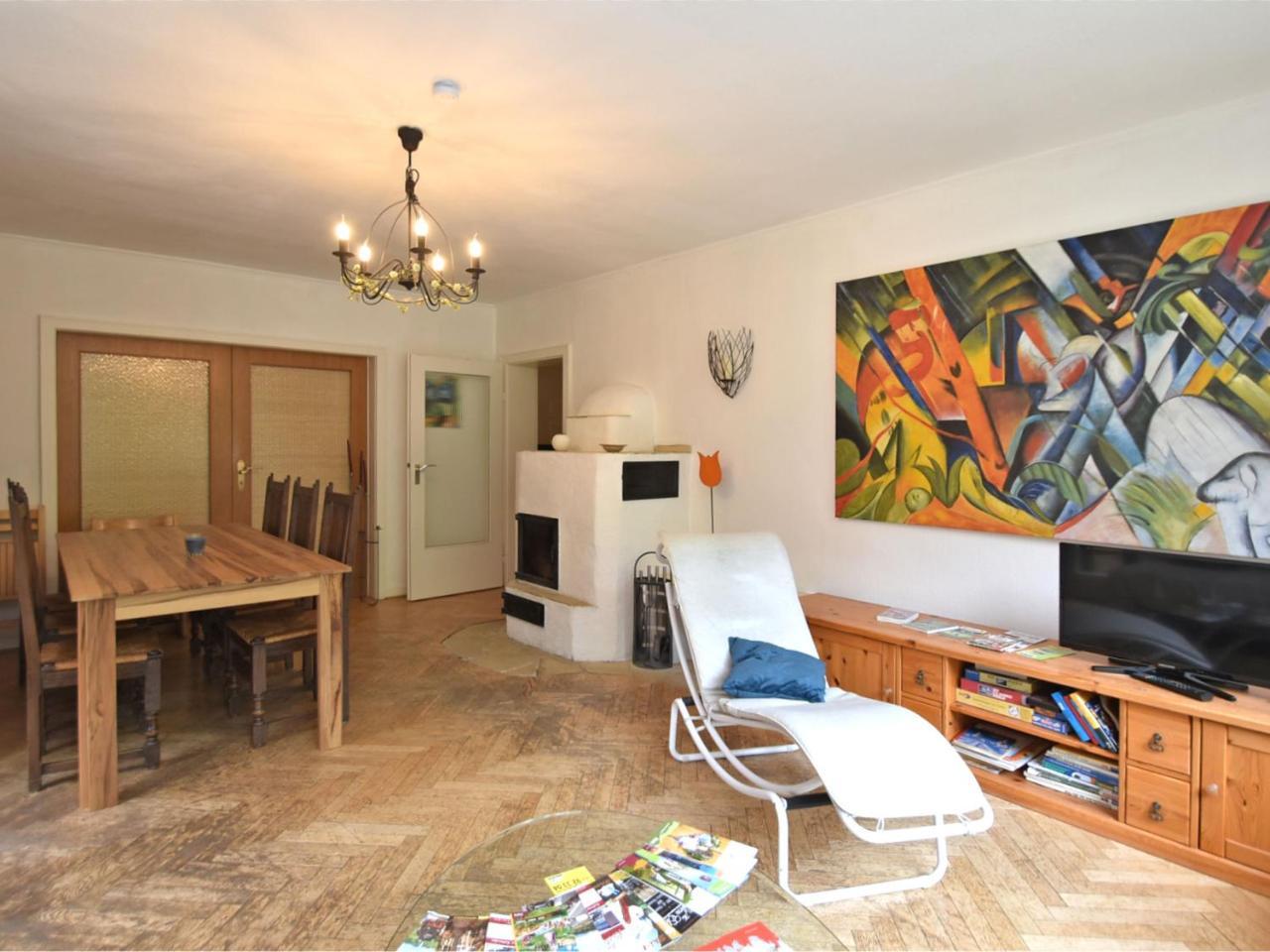 Spacious Near The Area